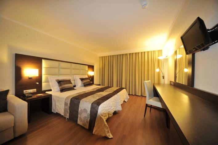 Europa Hotel Kastoria Eksteriør billede
