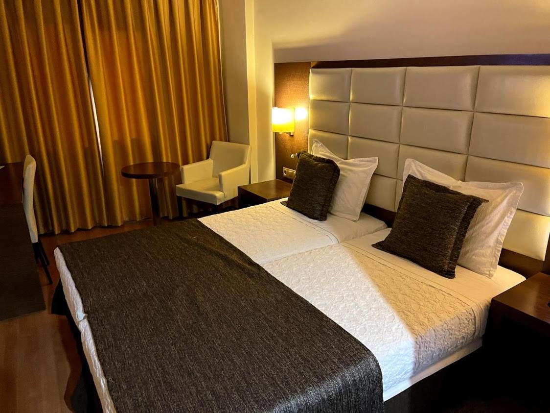Europa Hotel Kastoria Eksteriør billede