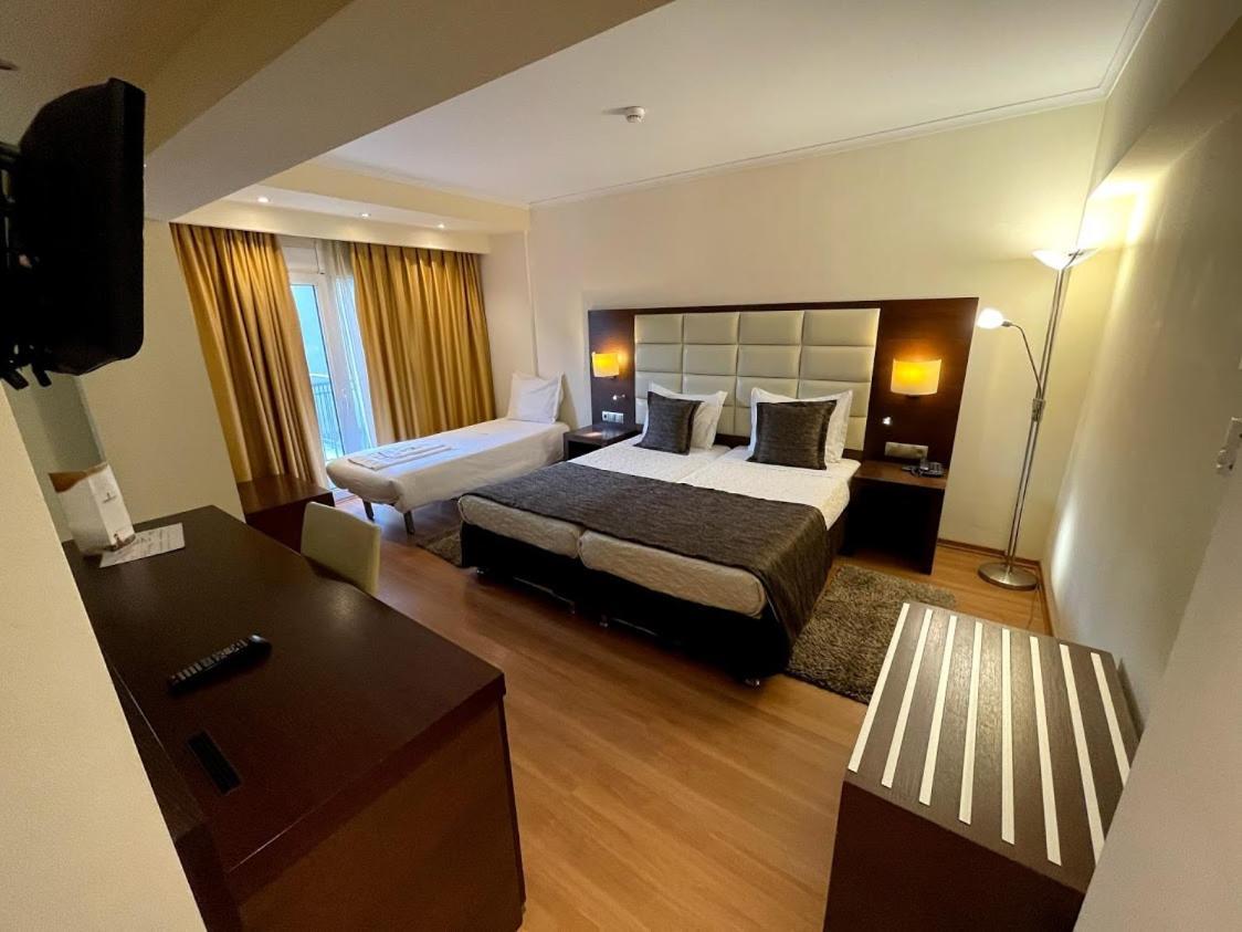Europa Hotel Kastoria Eksteriør billede